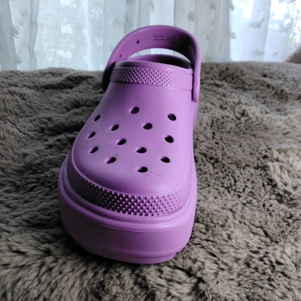 NWT. Crocs Stomp‎ Bubble Clog. 8 - Picture 3 of 6